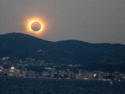 120826 Totality over Palma 2small