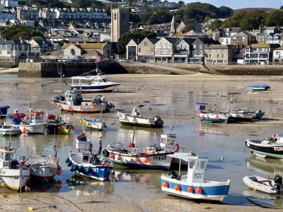 240925 St Ives harbour boats